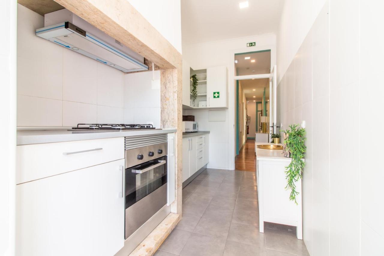 Apartment Liberdade - 7 Bedroom Lissabon